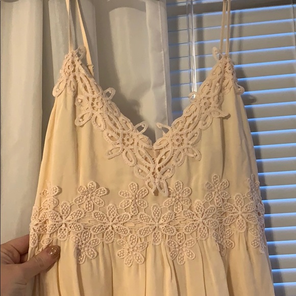 Forever 21 Dresses & Skirts - Blush Midi Embroidered Dress